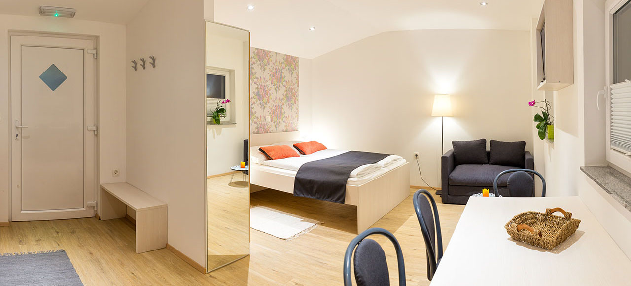 Orange room